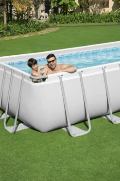 Bestway Power Steel™ Frame Pool Komplett-Set, Eckig, Mit Sandfilteranlage, Sicherheitsleiter & Abdeckplane 488 X 244 X 122 Cm 21 Bestway Power Steel™ Frame Pool Komplett-Set, Eckig, Mit Sandfilteranlage, Sicherheitsleiter & Abdeckplane 488 X 244 X 122 Cm -Bestintex Geschaft 1f2708f61ac319182267b4f7c4858c78