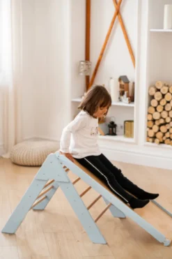 Spielplatz Indoor Moon, Kletterdreieck, Klettergerüst Aus Holz Für Kinder Sprossendreieck, Kinderrutsche | Hellblau -Bestintex Geschaft 22cae6a35ac23f2e532d792846b022e9