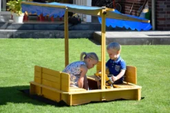 Dobar Sandkasten Mit Schwenkbarem Dach, Sitzbänke, Bodenplane, Verschließbare Sandkiste Aus Holz Für Kinder, 120 X 120 X 120 Cm, Hellbraun -Bestintex Geschaft 269b300c04d0cd7b49919fdf95a0bbad