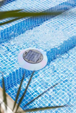 Star Trading Poolbeleuchtung LED Solar 4 Farben U. RGB Einstellbar 19x9cm Dämmerungssensor -Bestintex Geschaft 2c165a27698cd095d476b7e1d3428ac5