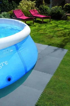 INTEX 29084 Bodenschutz-Matte (Puzzle) 8 Stück, 1,9m² -Bestintex Geschaft 52aa1a70f2242cecf96c0e325e370b00