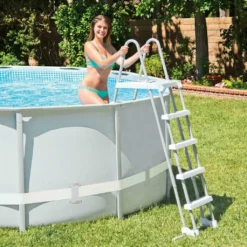 INTEX 28076 - Sicherheitsleiter Für Pools (Höhe 122cm) Poolleiter Leiter -Bestintex Geschaft 639d40cd658e83b96405c9082da44ab1