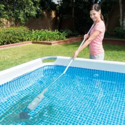 INTEX Pool-Sauger Mit 239cm Alu-Stange, Mit Ni-MH Batterien, Incl. USB Adaptor -Bestintex Geschaft 857a2a60f5c4a8fa90b54b7e598cf09b