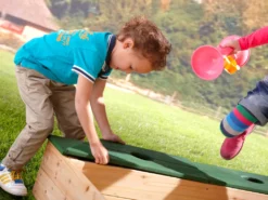 AXI Sandkasten Amy Aus Holz Mit Abdeckplane In Braun & Grün | Sand Kasten Mit Abdeckung Für Kinder Mit Sitzbank, Sitzecken & Stauraum | 115 X 115 Cm -Bestintex Geschaft 9f6de638a47a796f28922674d5b946c0