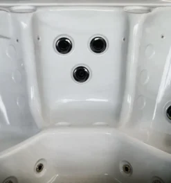 Outdoorwhirlpool Oasis Maxi Weiß Inkl. Treppe Und Abdeckung - 210 X 210 X 92cm 21 Outdoorwhirlpool Oasis Maxi Weiß Inkl. Treppe Und Abdeckung - 210 X 210 X 92cm -Bestintex Geschaft aa9a25b61a0be8cee360f292c9c7db60