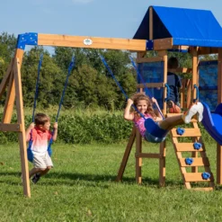 Backyard Discovery Spielturm Aurora Aus Holz | XXL Spielhaus Für Kinder Mit Rutsche, Schaukeln Und Kletterleiter | Stelzenhaus Für Den Garten 14 Backyard Discovery Spielturm Aurora Aus Holz | XXL Spielhaus Für Kinder Mit Rutsche, Schaukeln Und Kletterleiter | Stelzenhaus Für Den Garten -Bestintex Geschaft b4dcef54f59cb37ffd71c4c28cee92b3