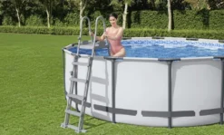 Bestway Flowclear 4-stufige Sicherheitsleiter 132 Cm -Bestintex Geschaft c59a35000b8ec401a0f1dcdde60a9b8c