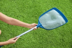 Flowclear™ Aquascoop Pool Kescher Mit Teleskopstange 9 Flowclear™ Aquascoop Pool Kescher Mit Teleskopstange -Bestintex Geschaft c682cab4167e09595c5de2c0283f287e