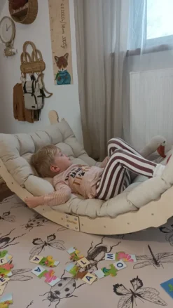 MAMOI® Kletterbogen, Kletterdreieck, Baby Klettern Mit Kissen, Regenbogenwippe Aus Holz, Holzbogen Für Kinder, Klettergerüst Indoor Ab 1/2/3 Jahre -Bestintex Geschaft c93888ba3eabeefaabfb7f1e5f84ead7